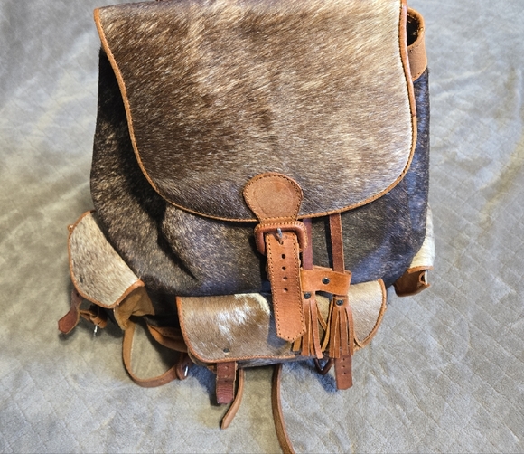 Rustic Leather and Fur Backpack - Picture 2 of 10